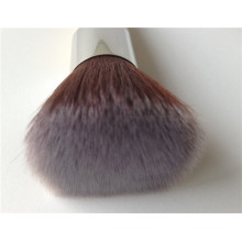 Logo personnalisé Long Bamboo Handle Kabuki Makeup Brush
